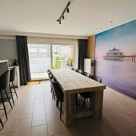 Holiday home Familiale Woning 8p Met Zonnige Tuin En Parking, Vlakbij En Centrum *