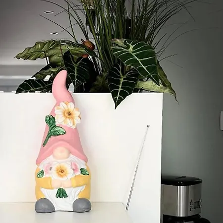 Familiale Woning 8p Met Zonnige Tuin En Parking, Vlakbij En Centrum Holiday home *