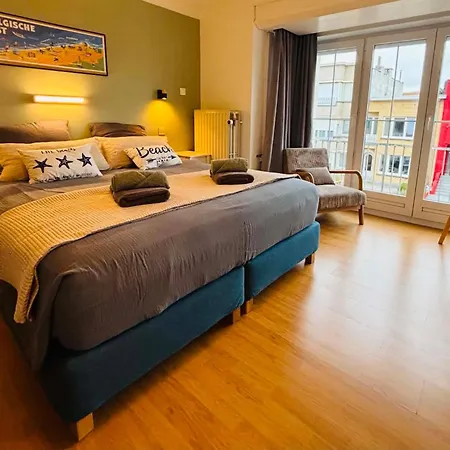 Familiale Woning 8p Met Zonnige Tuin En Parking, Vlakbij En Centrum 블랑켄베르크
